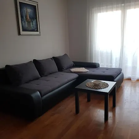 Apartman Nicol Liznjan Exterior photo